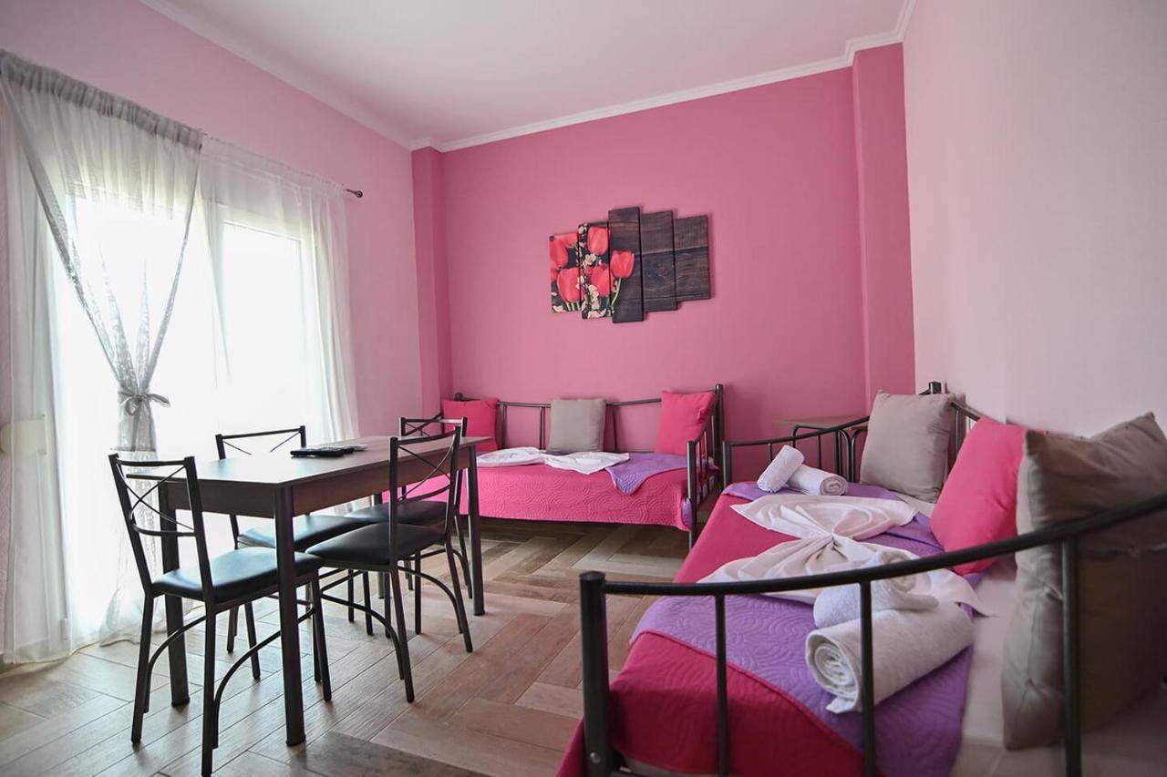 Christodoulos Eleftheria House เนอาวรัสนา ภายนอก รูปภาพ