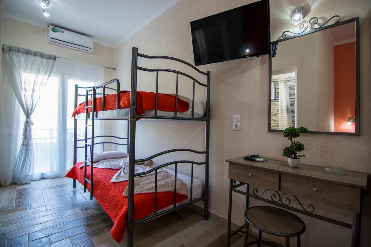 Christodoulos Eleftheria House เนอาวรัสนา ภายนอก รูปภาพ