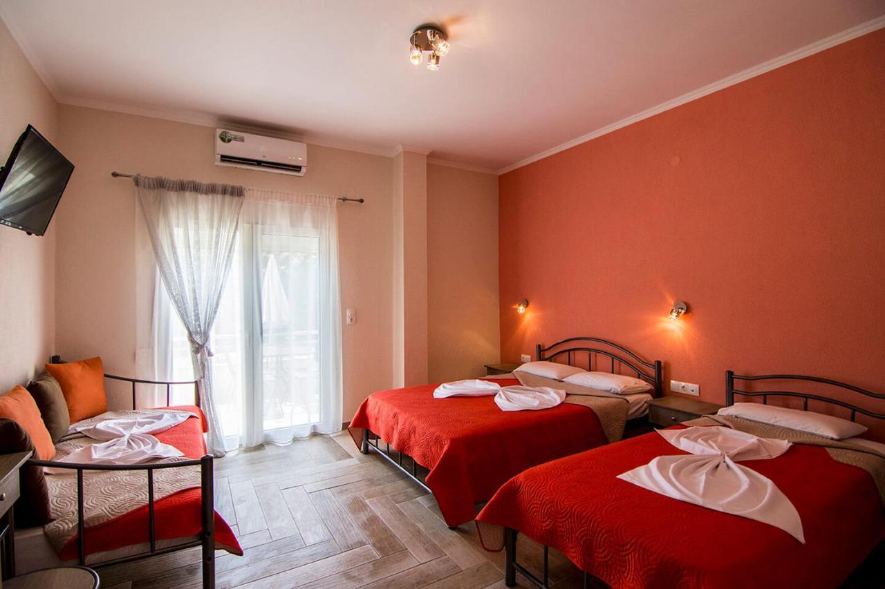 Christodoulos Eleftheria House เนอาวรัสนา ภายนอก รูปภาพ