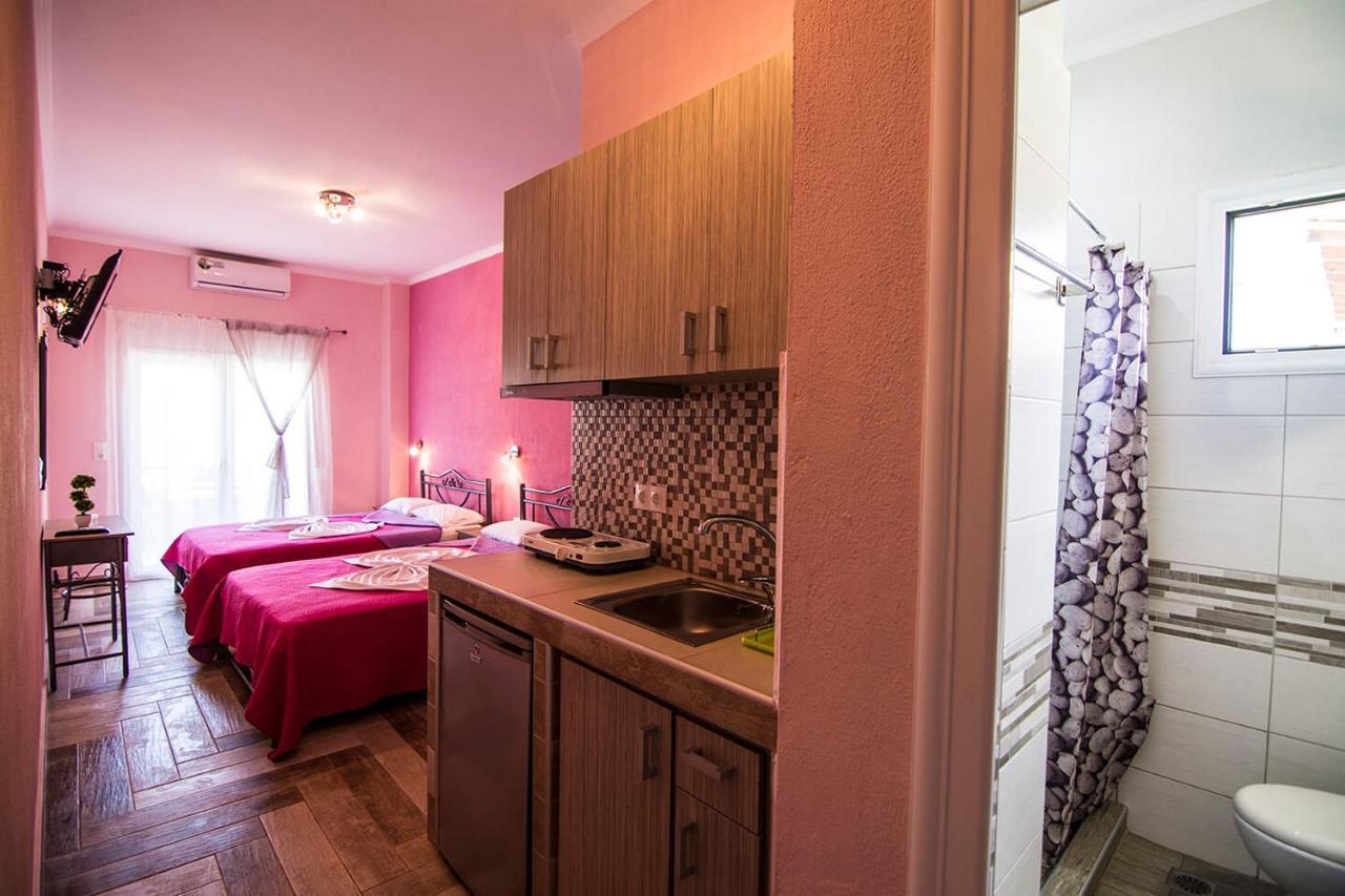 Christodoulos Eleftheria House เนอาวรัสนา ภายนอก รูปภาพ